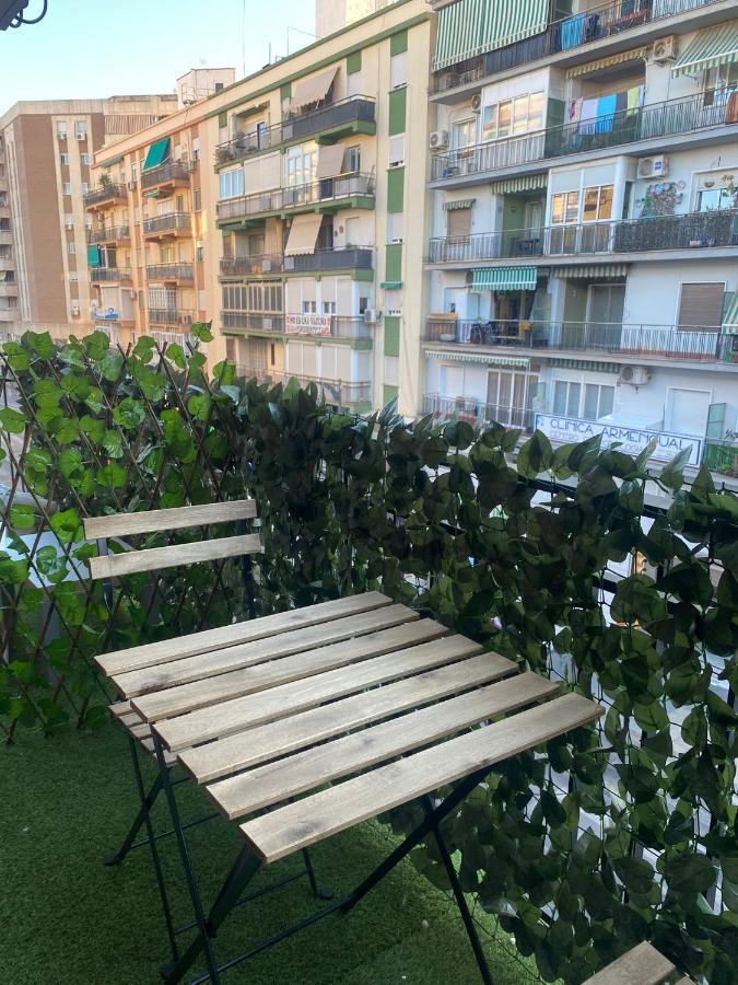 Apartamento De Habitaciones Privadas En El Centro De Malaga Luaran gambar